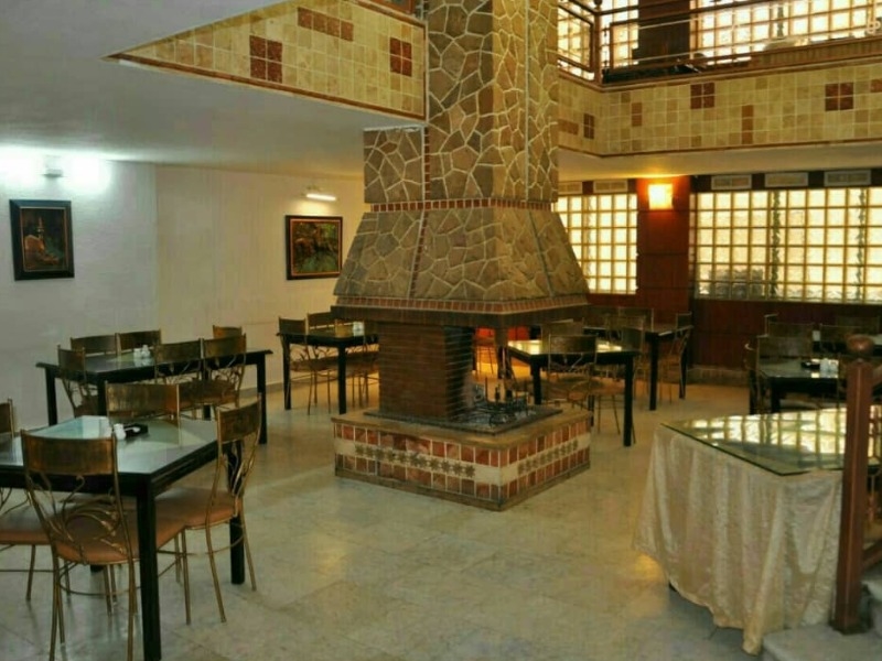 رستوران هتل امینیان مشهد